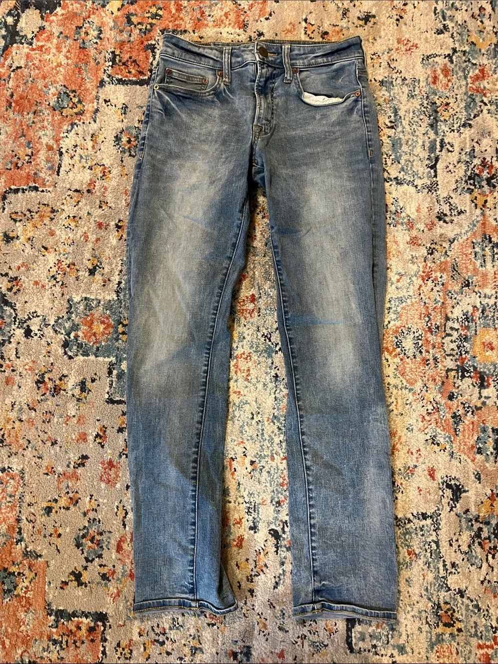American Eagle Outfitters Men's Slim Jeans in Light Blue Wash